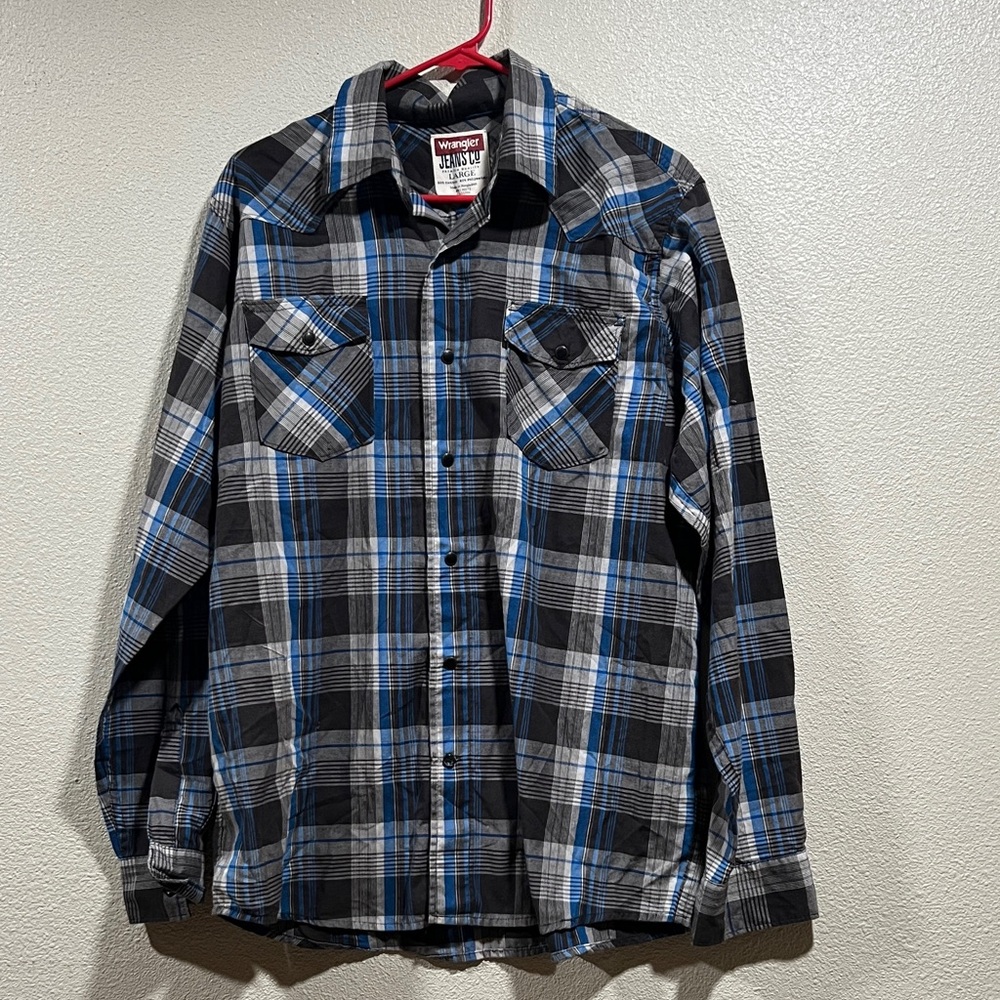 Wrangler Black, Blue & Gray Plaid Western Shirt